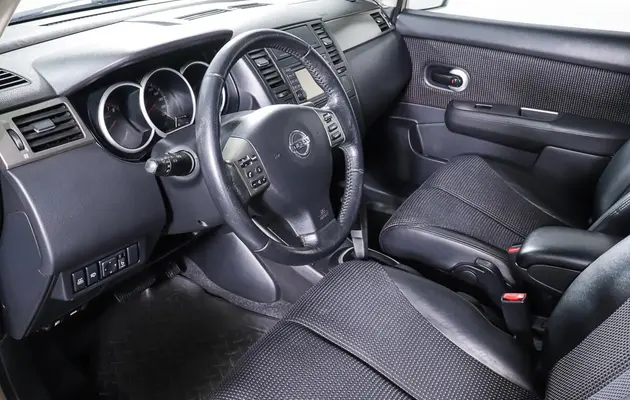 Nissan Tiida, фото №15