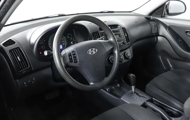 Hyundai Elantra, фото №9