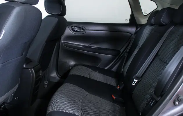 Nissan Tiida, фото №10