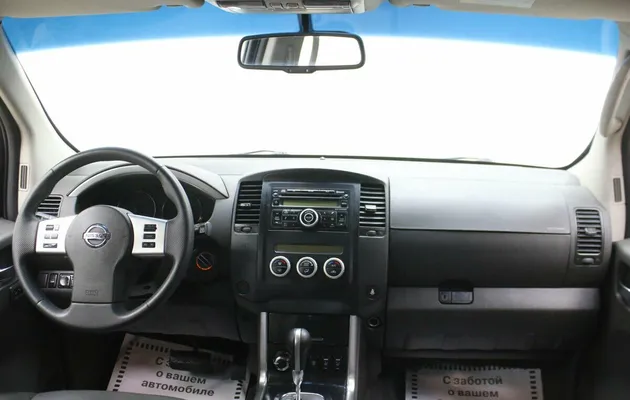Nissan Pathfinder III Рестайлинг, фото №5