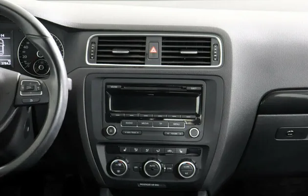 Volkswagen Jetta VI, фото №7