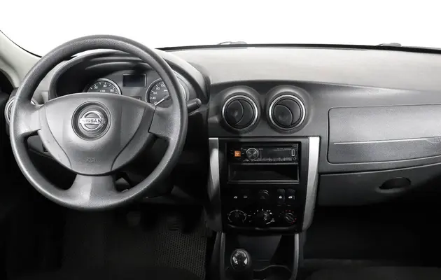 Nissan Almera, фото №8