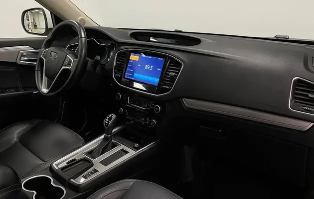Geely Emgrand X7, фото №11