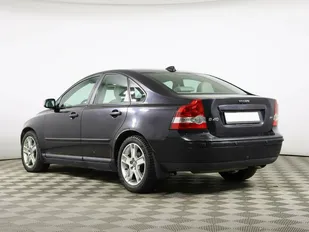 Volvo S40