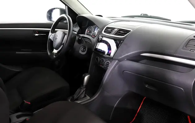 Suzuki Swift, фото №9