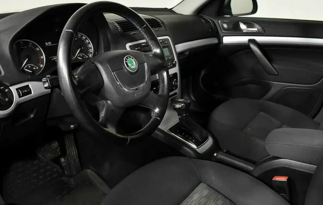 Skoda Octavia 1.6 Автомат, фото №9