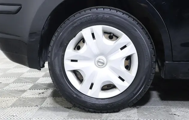 Nissan Tiida, фото №15