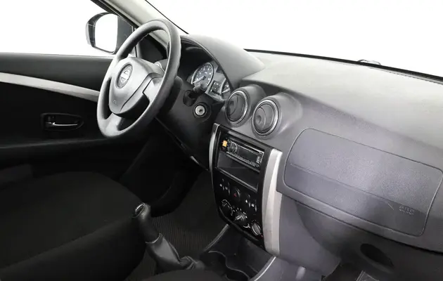 Nissan Almera, фото №7