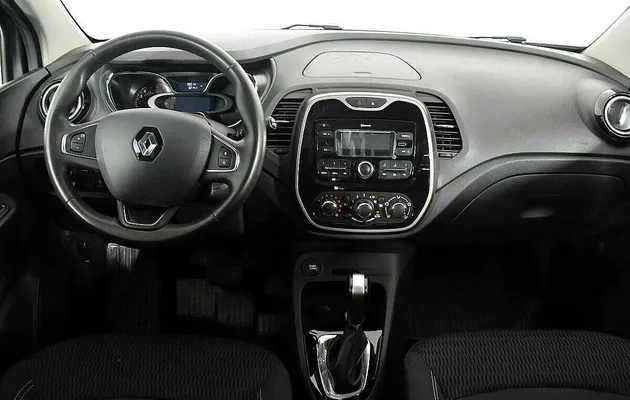 Renault kaptur мкпп 2017 с пробегом 54 760 км, фото №4