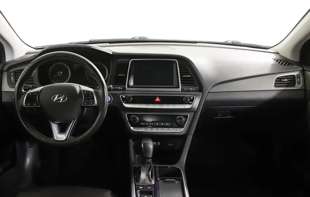 Hyundai Sonata, фото №11