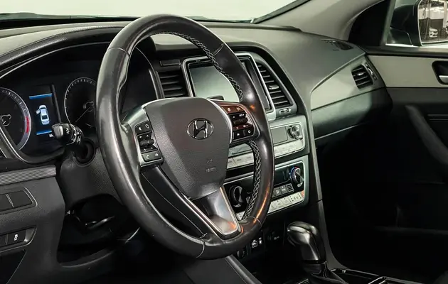 Hyundai Sonata, фото №12