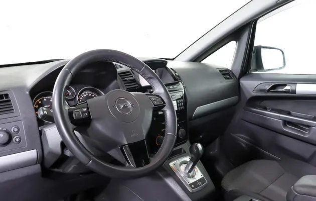 Opel Zafira, фото №16