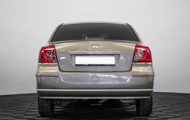Toyota Avensis II Рестайлинг, фото №3