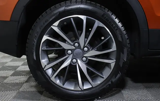 Geely Coolray, фото №15