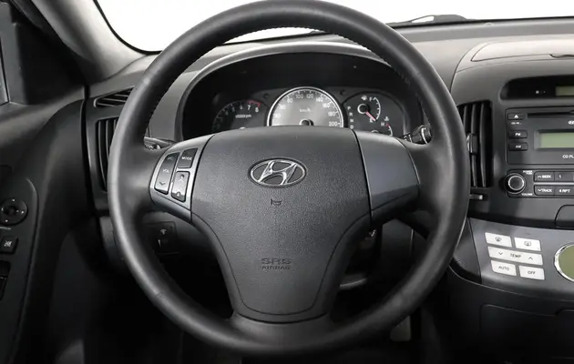 Hyundai Elantra, фото №9