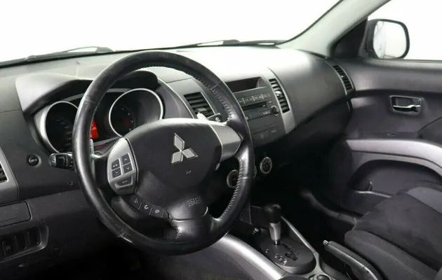 Mitsubishi Outlander 2.4 Вариатор, фото №5