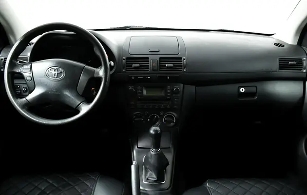 Toyota Avensis, фото №11