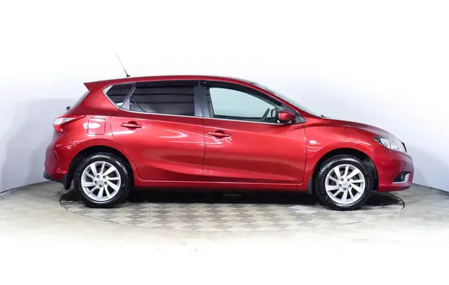 Nissan Tiida, фото №4