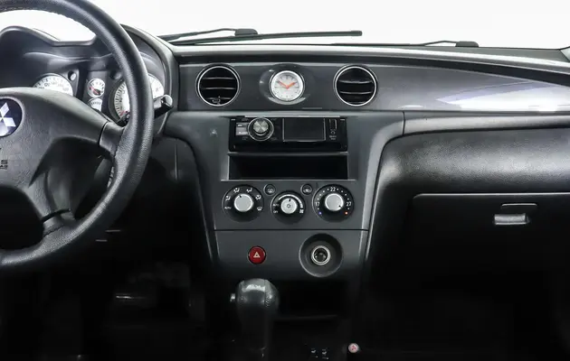 Mitsubishi Outlander, фото №12