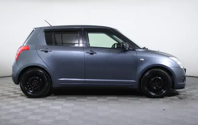 Suzuki Swift, фото №4
