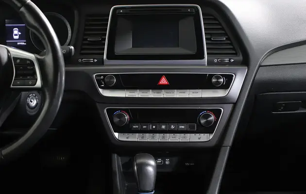 Hyundai Sonata, фото №12