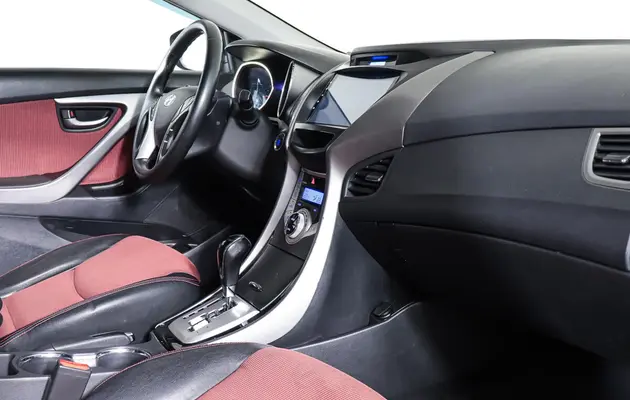 Hyundai Elantra, фото №11