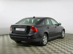 Volvo S40