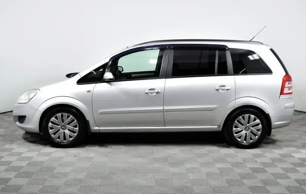 Opel Zafira, фото №8