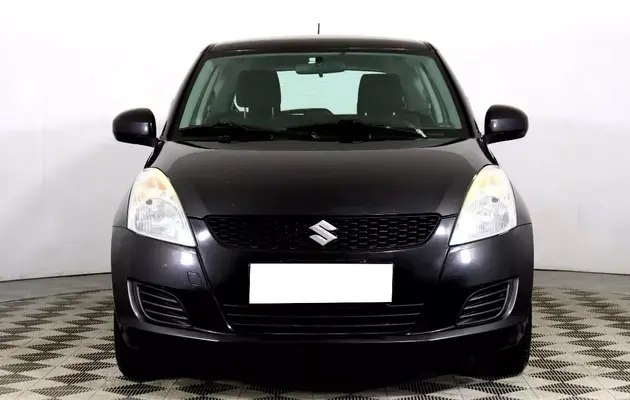 Suzuki Swift, фото №2