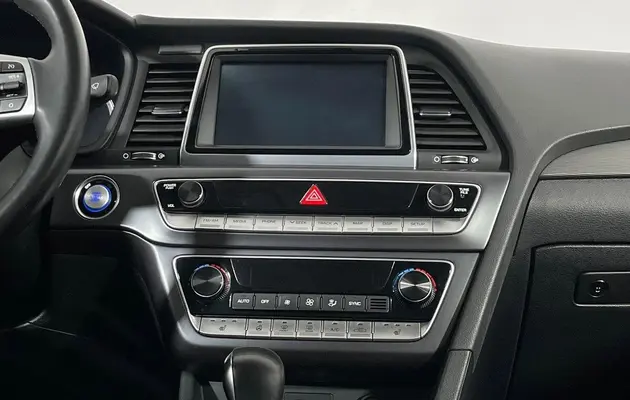 Hyundai Sonata, фото №11