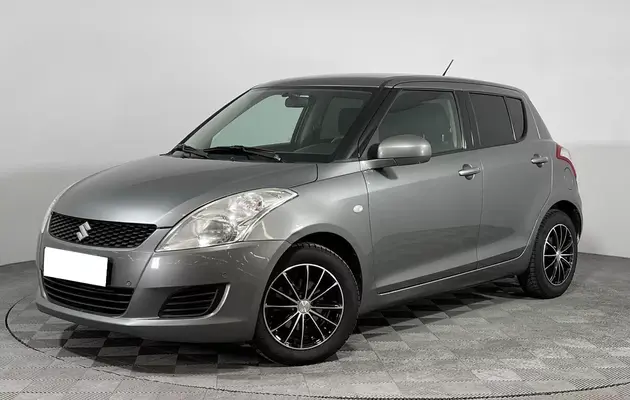 Suzuki Swift, фото №1