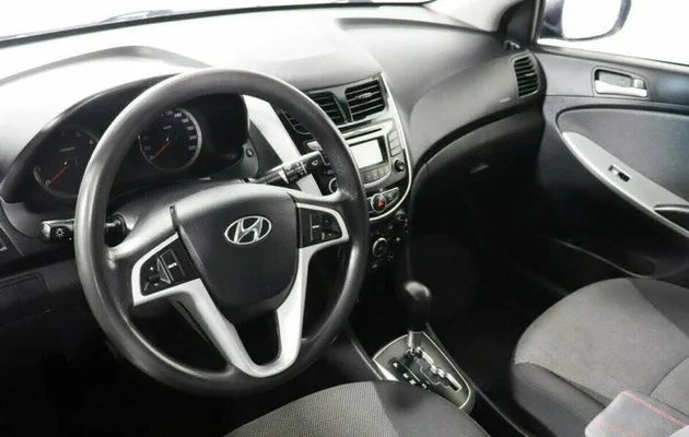 Hyundai Solaris 1.6 Автомат, фото №5
