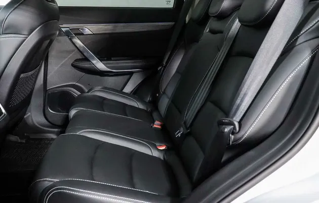 Geely atlas pro робот 2021 с пробегом 9 000 км, фото №5