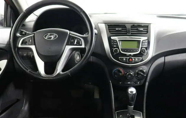 Hyundai Solaris 1.6 Автомат, фото №5