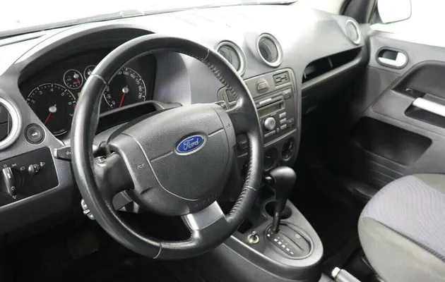 Ford Fusion I Рестайлинг, фото №5