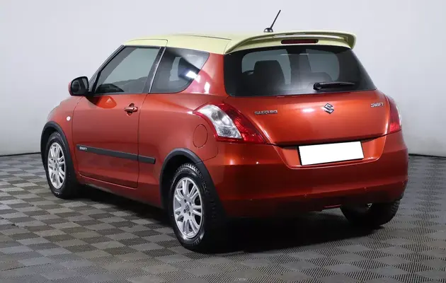 Suzuki Swift, фото №7
