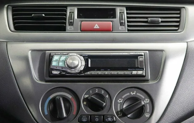 Mitsubishi Lancer 1.6 Автомат, фото №8