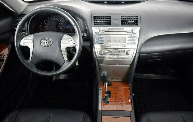 Toyota Camry 2.4 Автомат, фото №4