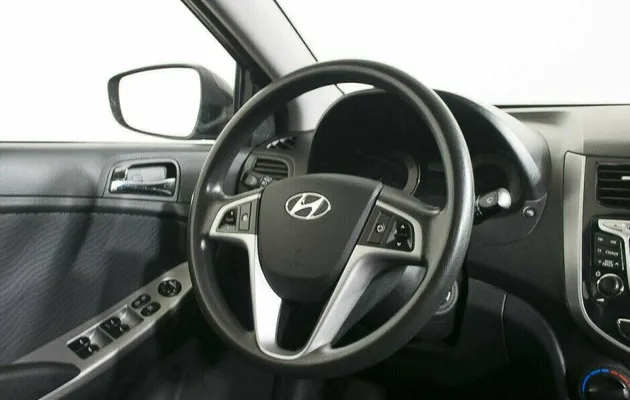 Hyundai Solaris 1.6 Автомат, фото №6