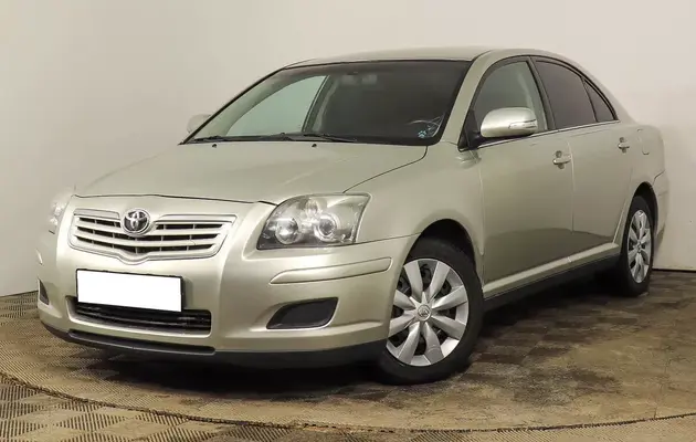 Toyota Avensis, фото №1