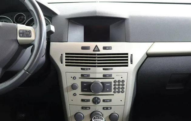 Opel Astra H Рестайлинг, фото №5