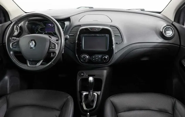 Renault kaptur cvt 2016 с пробегом 91 320 км, фото №4