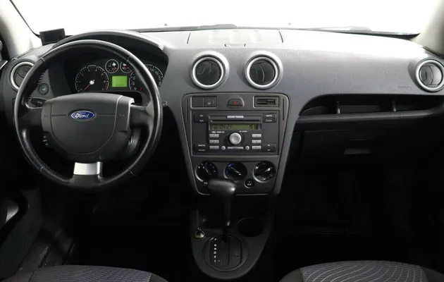 Ford Fusion I Рестайлинг, фото №7