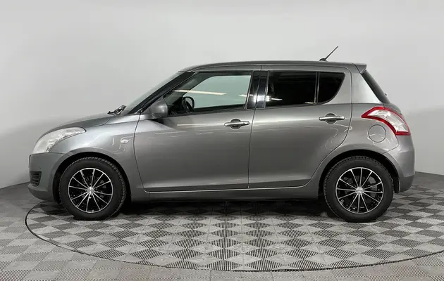 Suzuki Swift, фото №8