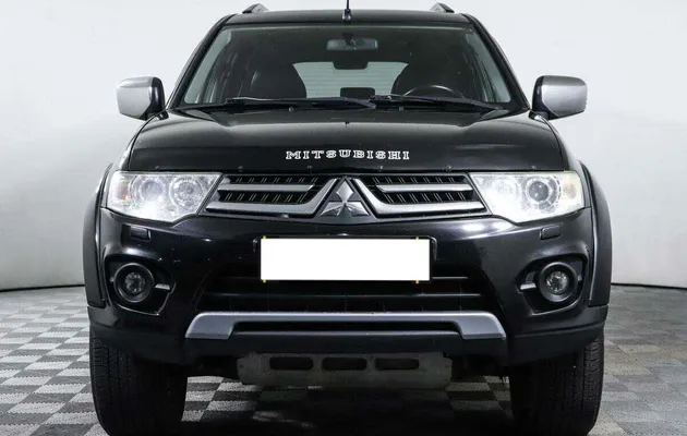 Mitsubishi pajero sport акпп 2013 с пробегом 92 300 км, фото №2