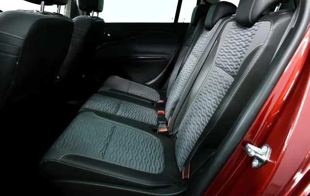 Opel Zafira, фото №13