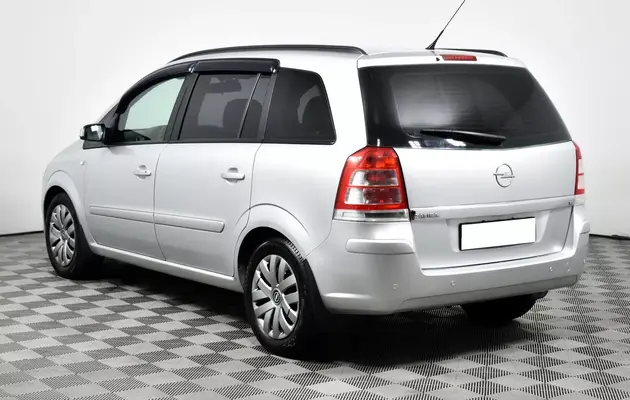 Opel Zafira, фото №7