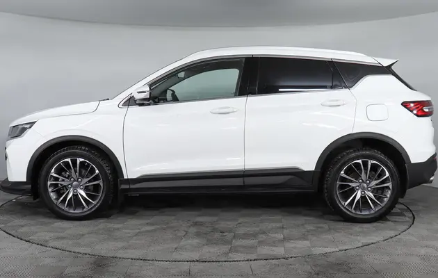 Geely Coolray, фото №8