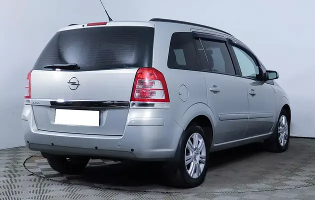 Opel Zafira, фото №4