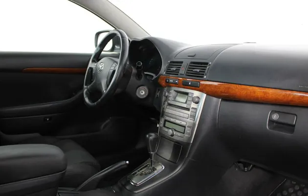 Toyota Avensis, фото №5